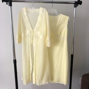 Vintage Nightgown & Robe set.